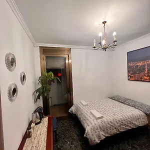 Familiar Sants Bed and breakfast