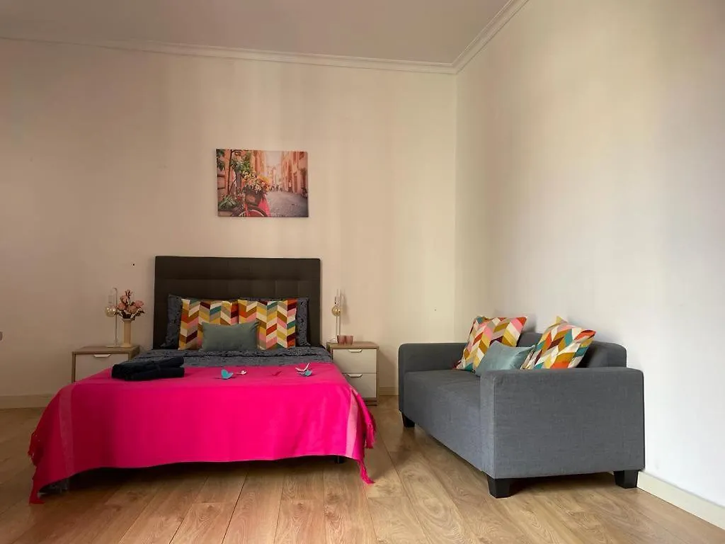 By La Rambla Rooms Spain