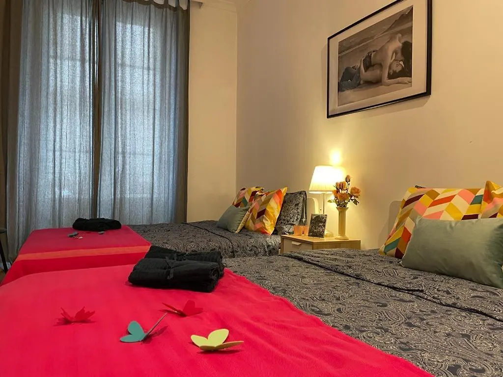 Hostal By La Rambla Rooms España